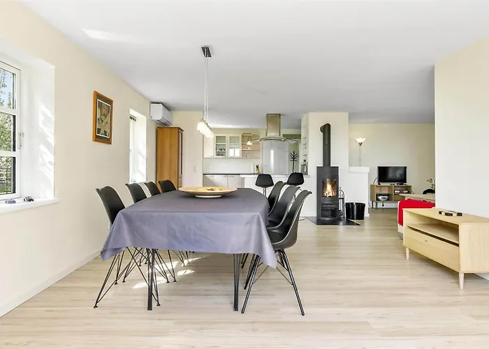 3026-stege-rabylille-straede-1 بيت للعطل *